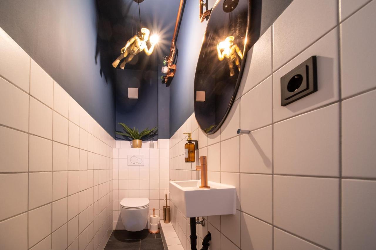 La Bodega - Designer Apartment An Der Alster Hamburgo Exterior foto