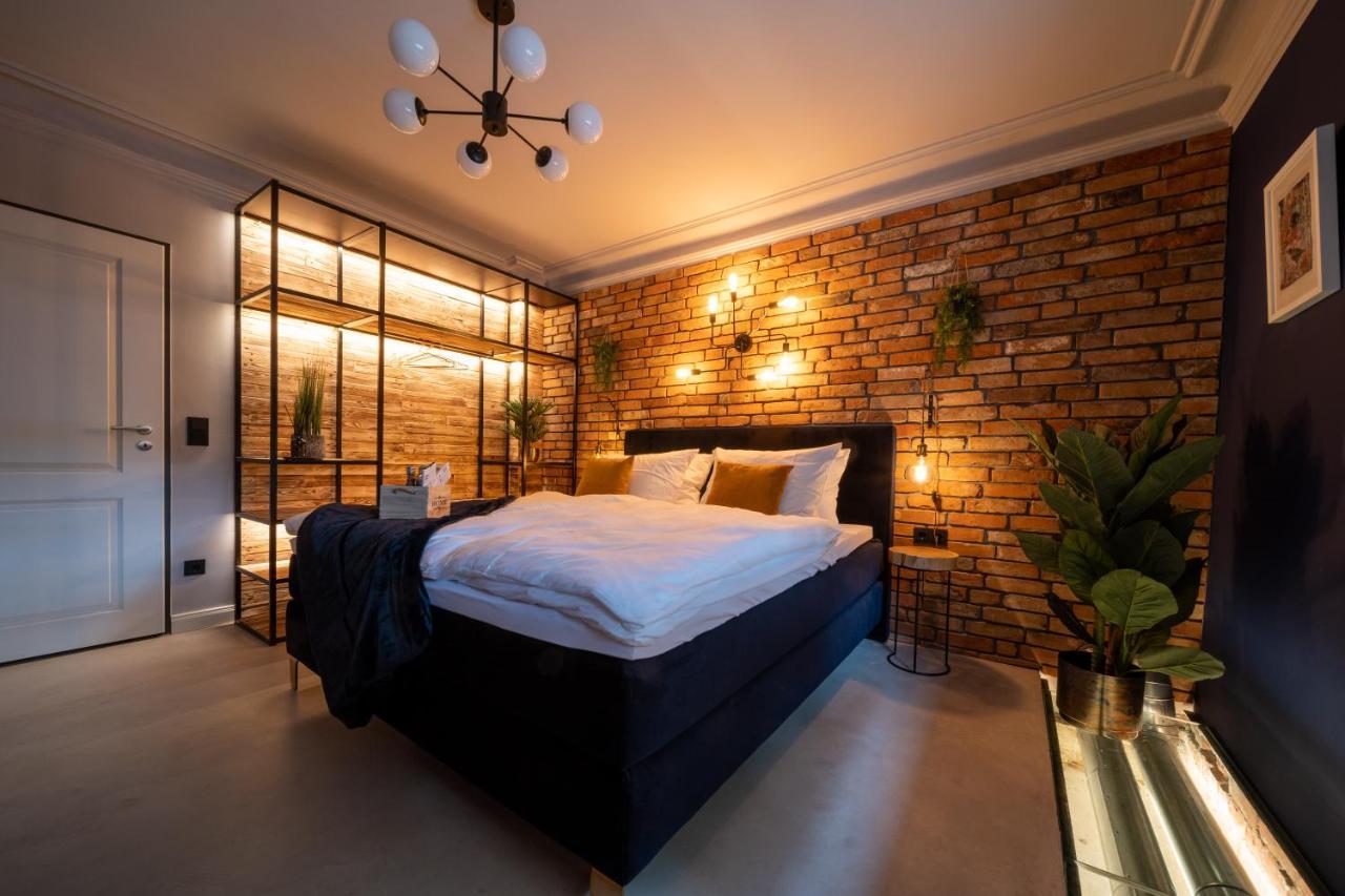 La Bodega - Designer Apartment An Der Alster Hamburgo Exterior foto